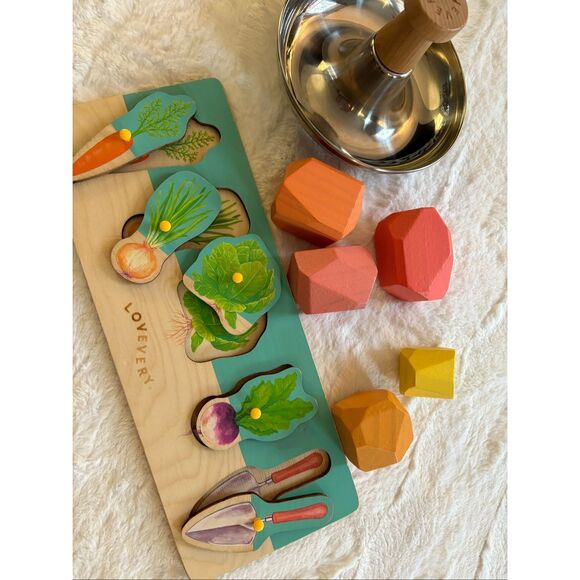 Lovevery baby wooden toy bundle - Picture 6 of 6
